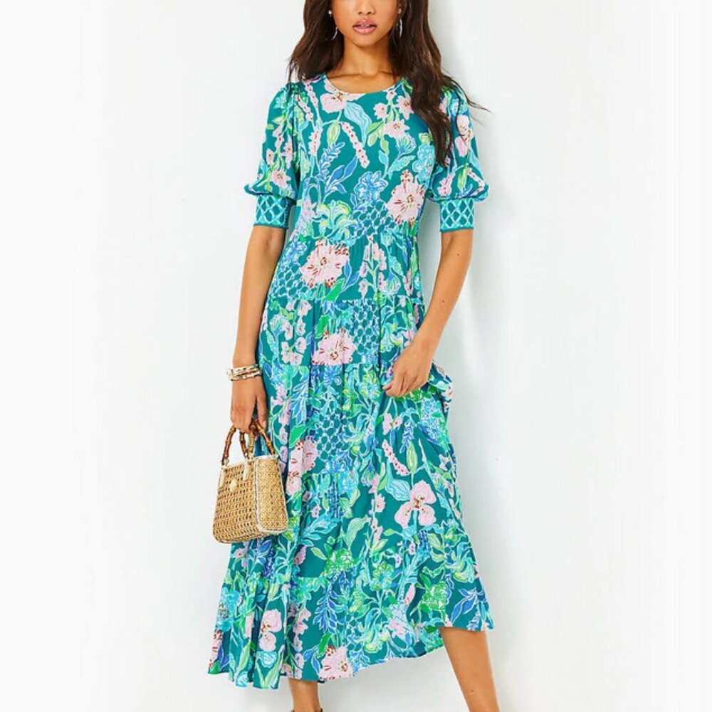 NWT Ameilia Elbow Sleeve Midi Dress